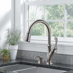 Delta Arabella Sgl Handle Pull-Down Faucet with Soap Disp, Brushed Nickel